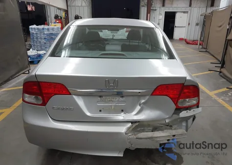 2010 Honda Civic Lx z USA, uszkodzony, nr VIN 19XFA1F54AE081092